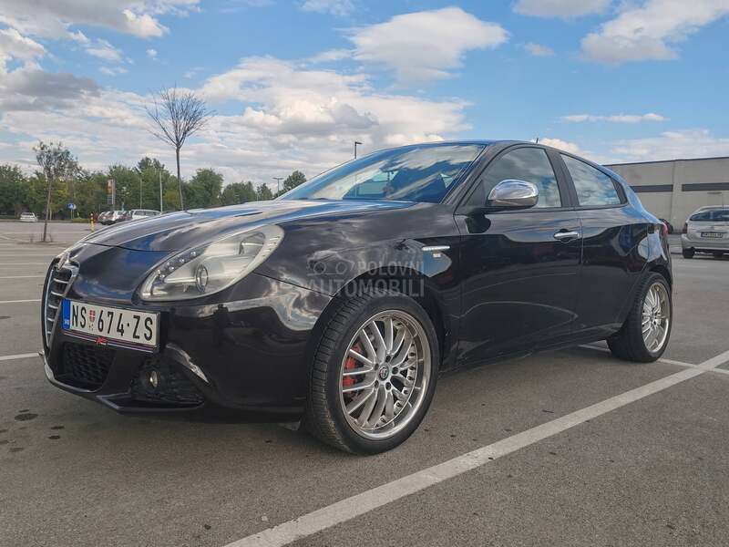 Alfa Romeo Giulietta 