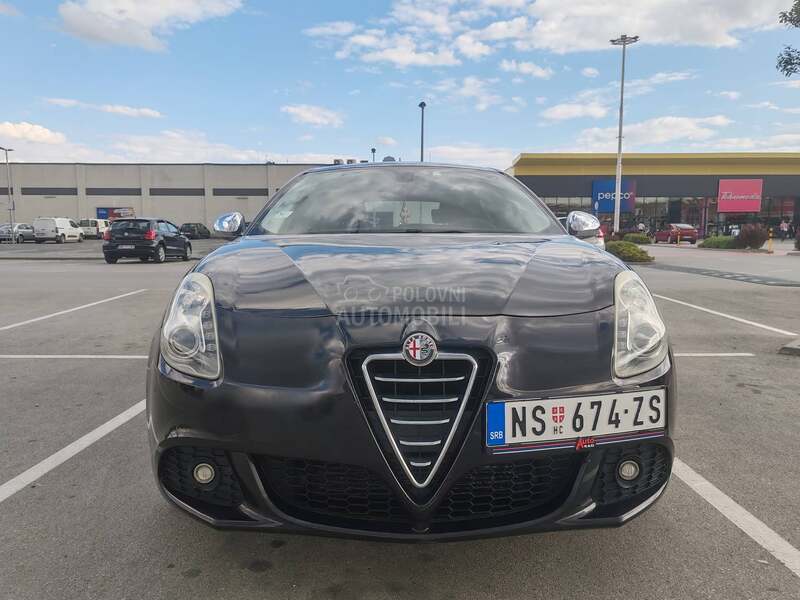 Alfa Romeo Giulietta 
