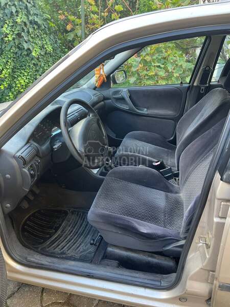 Opel Astra F 1.6 16V