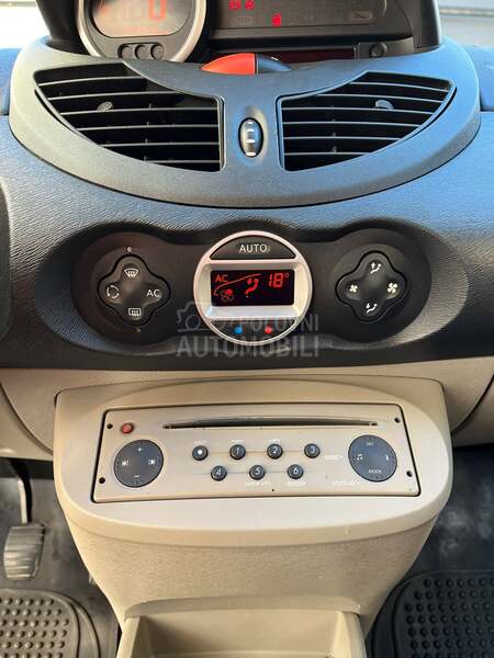 Renault Twingo 1.2 16v SPORT
