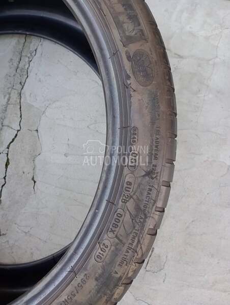 Michelin 295/35 R21 Letnja