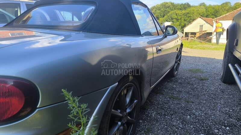Mazda MX-5 