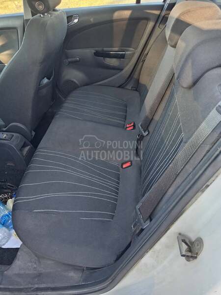 Opel Corsa D 