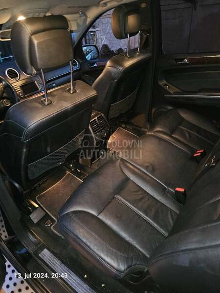 Mercedes Benz GL 450 