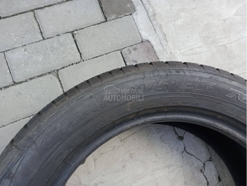 Dunlop 255/50 R19 Zimska