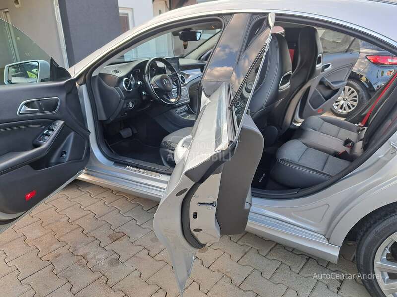 Mercedes Benz CLA 180 cdi