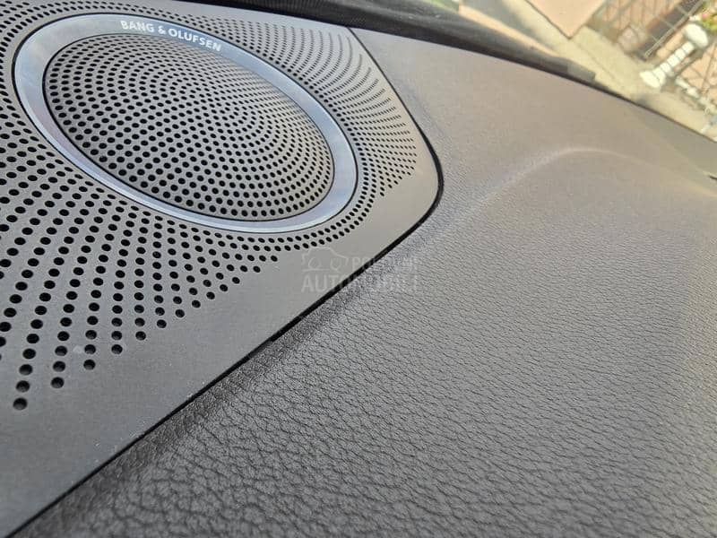 Audi A4 2.0/black/a.matic