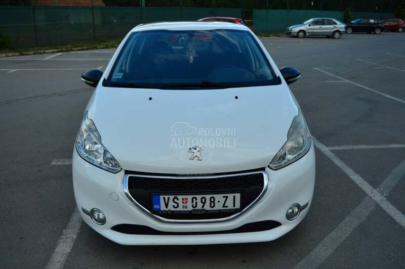 Peugeot 208 1.4 hdi