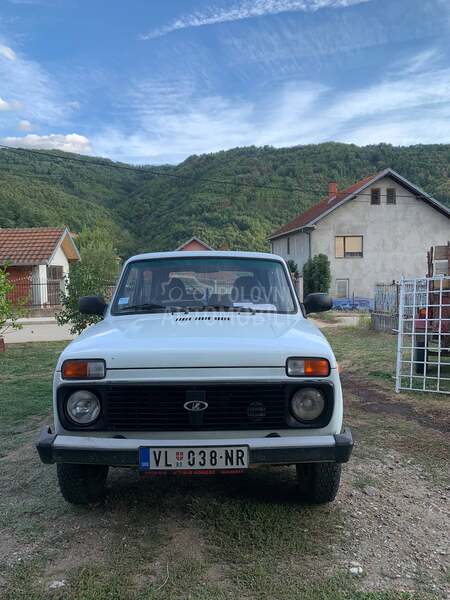 Lada Niva 