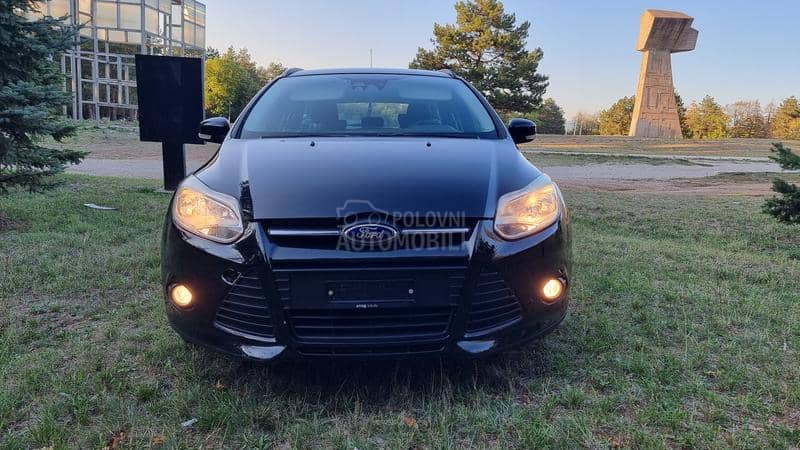 Ford Focus 1-0 SCTi SVAJCARSKA