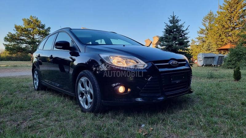 Ford Focus 1-0 SCTi SVAJCARSKA