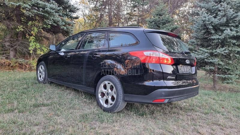 Ford Focus 1-0 SCTi SVAJCARSKA