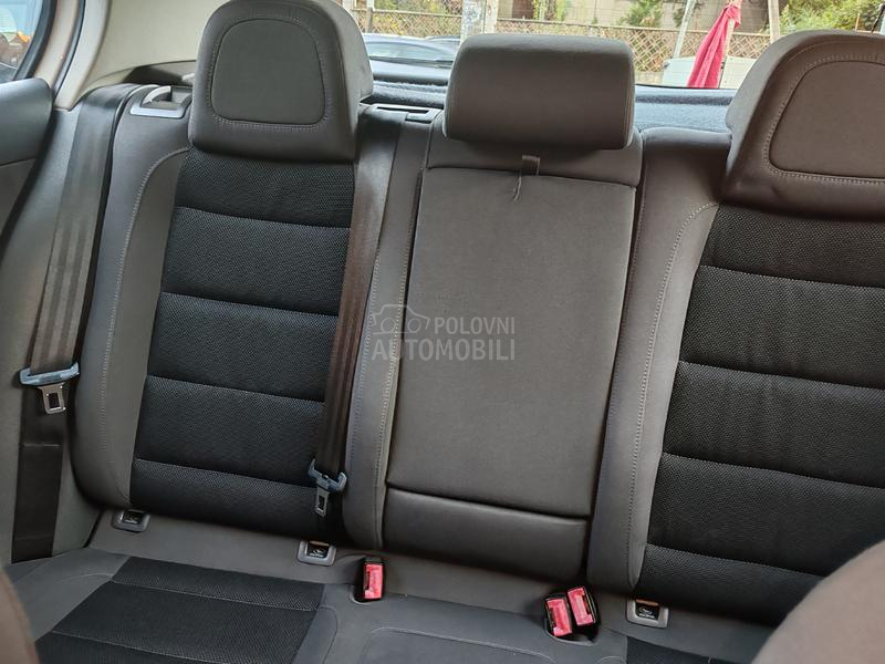 Volkswagen Golf 5 R line