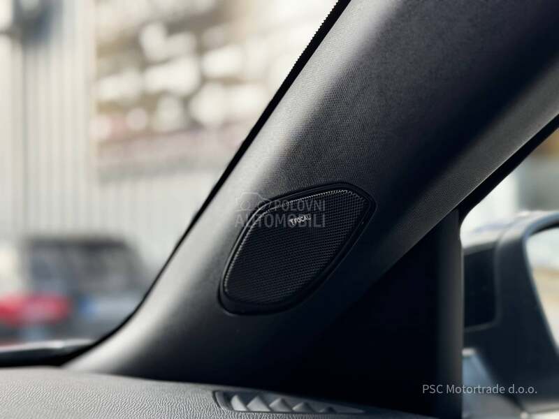 Peugeot 2008 GT/Pano/Focal/Masaža