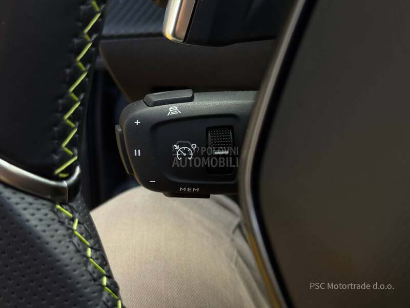 Peugeot 2008 GT/Pano/Focal/Masaža