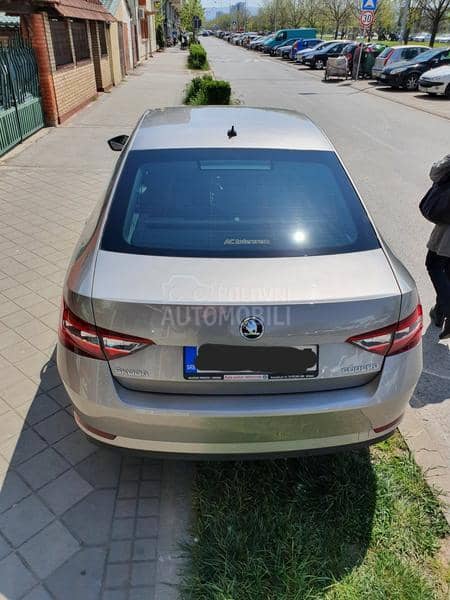 Škoda Superb 2.0 TDI Škoda Superb 2.0 TDI