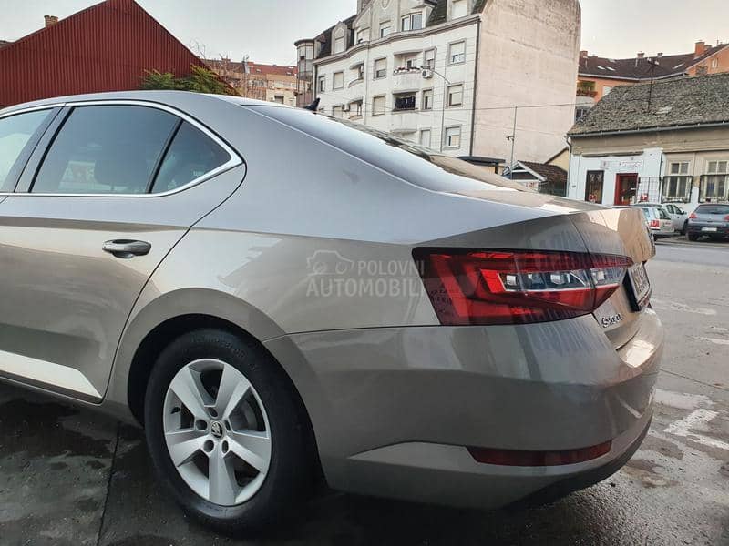 Škoda Superb 2.0 TDI Škoda Superb 2.0 TDI
