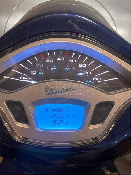 Piaggio Vespa Primavera 50 4T