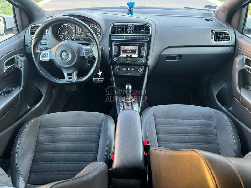 Volkswagen Polo 1.4gti dsg/led/nawi