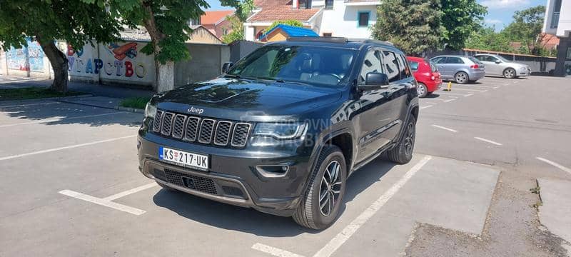 Jeep Grand Cherokee  Jeep Grand Cherokee