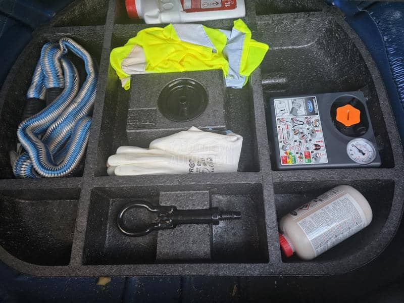 Ford C-Max 1.0ecoboostH.I.T.N.O