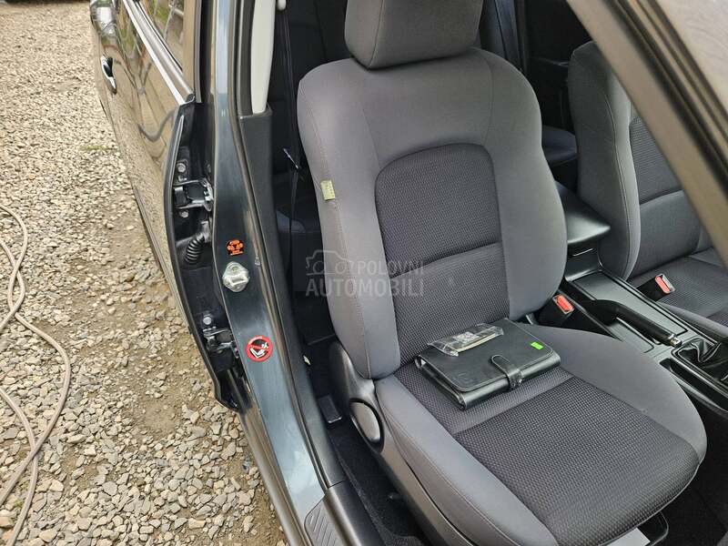 Mazda 3 BOSE SPORT 1.6 TOOP