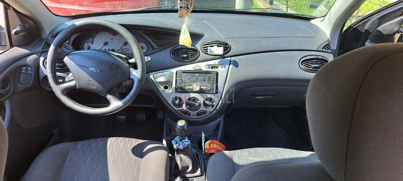 Ford Focus 