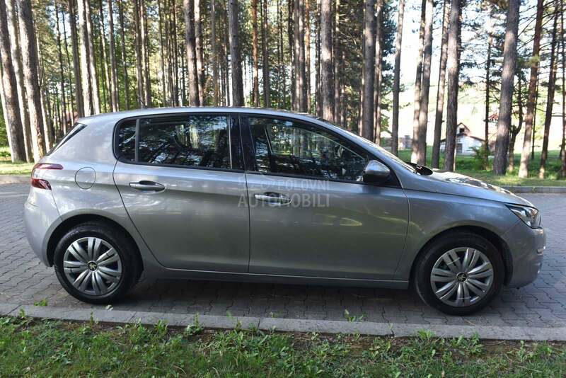 Peugeot 308 1.6 BlueHdi