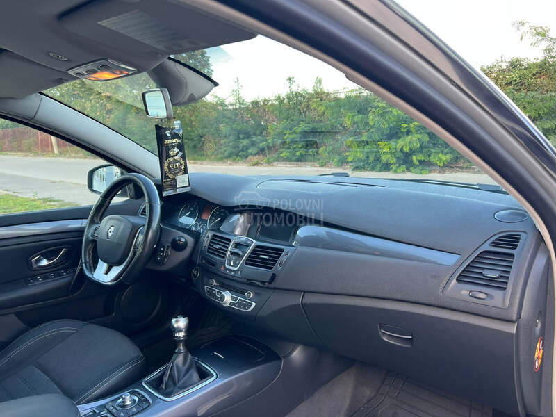 Renault Laguna 4CONTROL