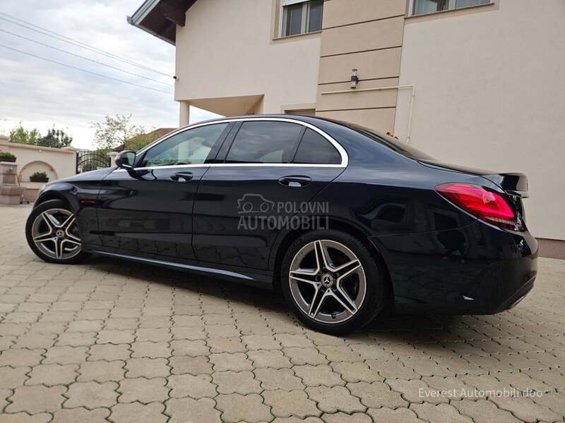 Mercedes Benz C 180 AMG/MULTIB/VIRT