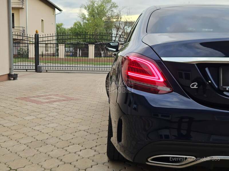 Mercedes Benz C 180 AMG/MULTIB/VIRT