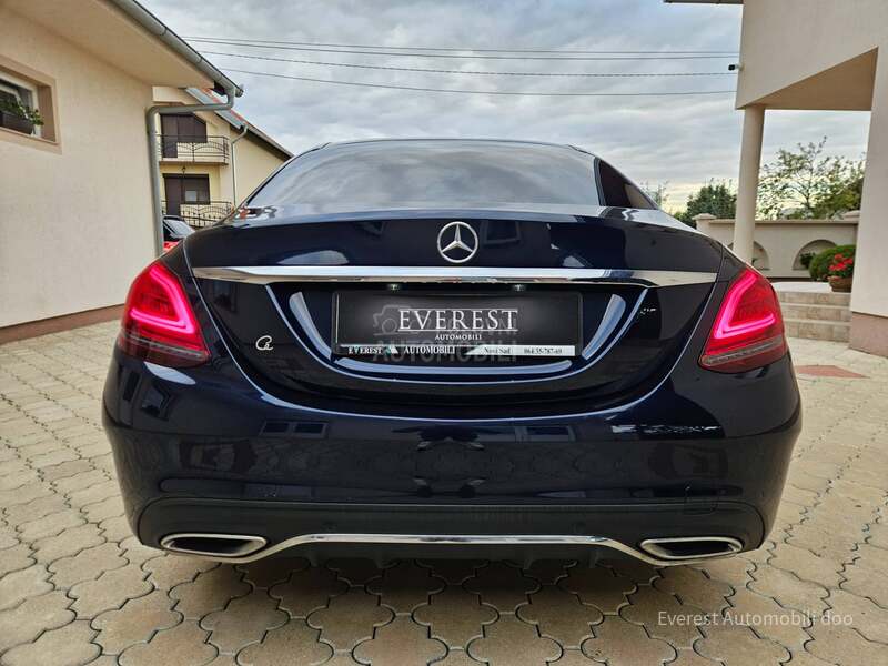 Mercedes Benz C 180 AMG/MULTIB/VIRT