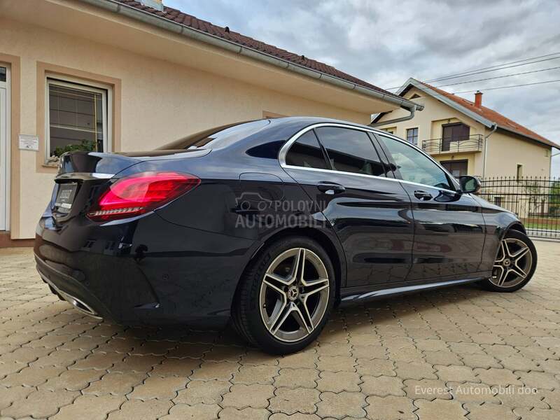 Mercedes Benz C 180 AMG/MULTIB/VIRT
