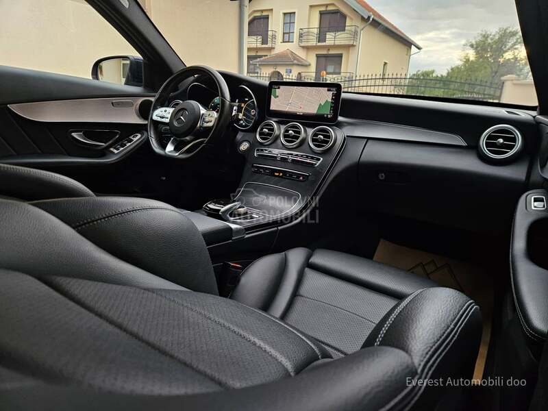 Mercedes Benz C 180 AMG/MULTIB/VIRT