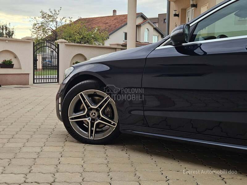 Mercedes Benz C 180 AMG/MULTIB/VIRT