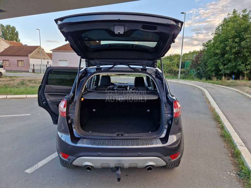 Ford Kuga 2.0 TDCI TITANIUM