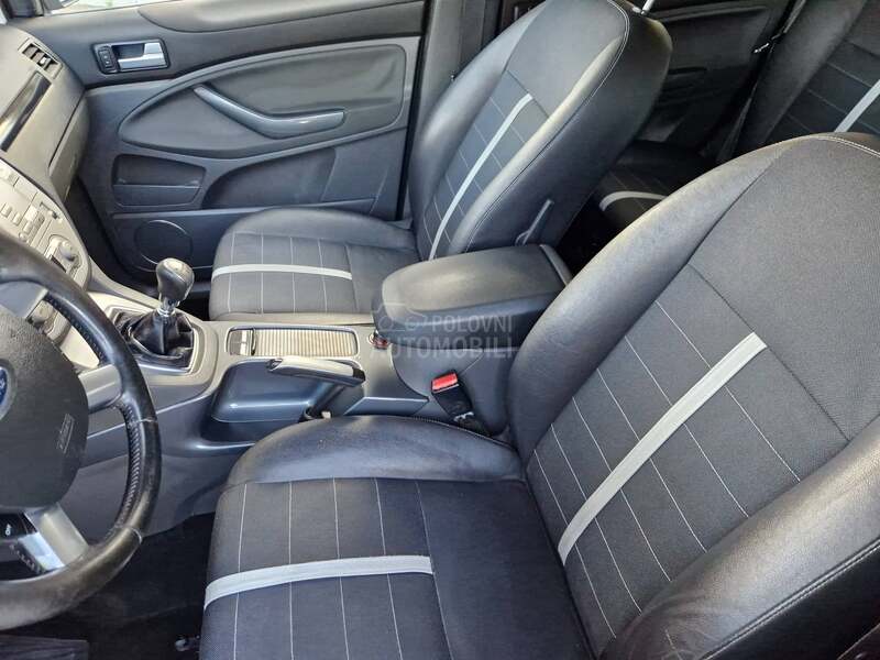 Ford Kuga 2.0 TDCI TITANIUM