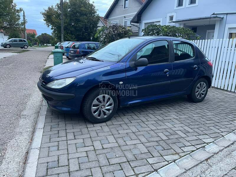 Peugeot 206 1.1i//TOOPP