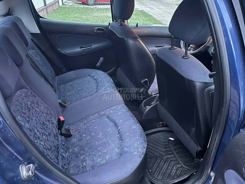Peugeot 206 1.1i//TOOPP