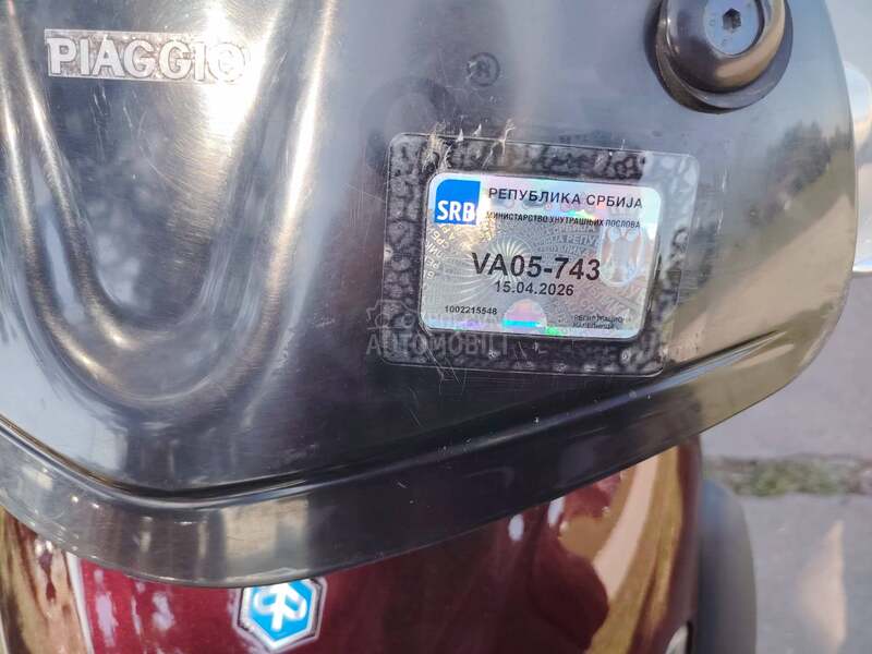 Piaggio Beverly 200