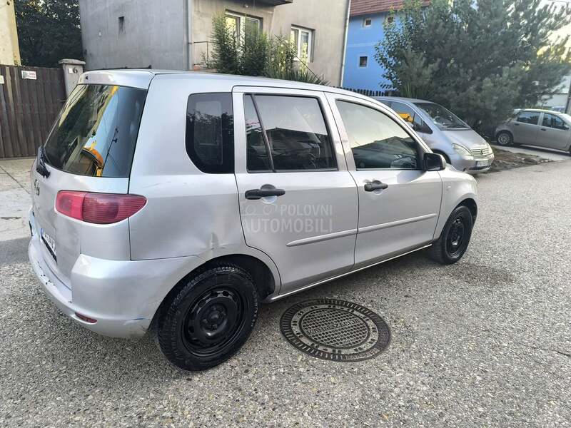 Mazda 2 reg.godinu
