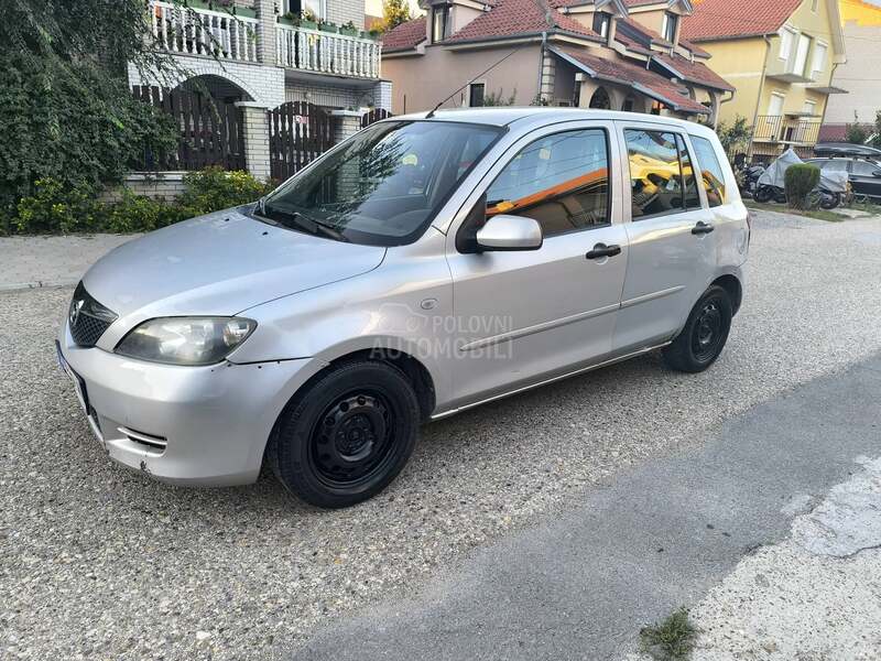 Mazda 2 reg.godinu