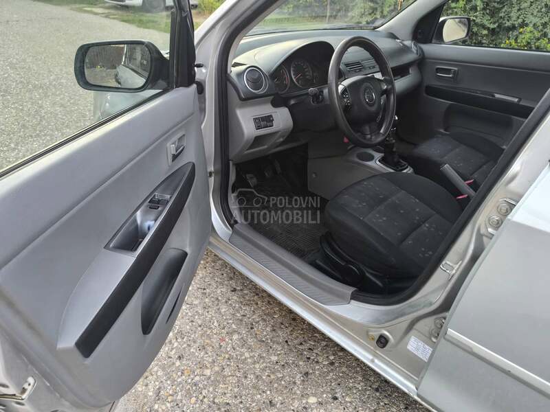 Mazda 2 reg.godinu