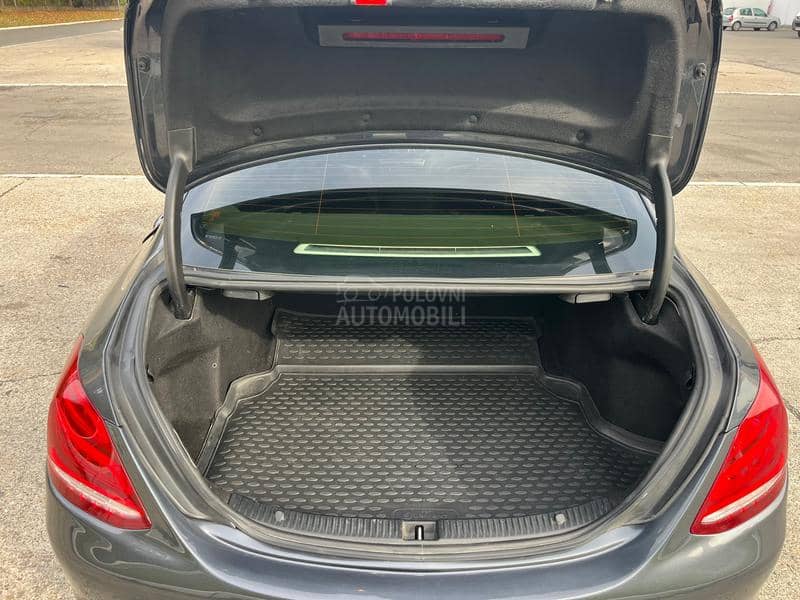 Mercedes Benz C 200 AVANGARDE