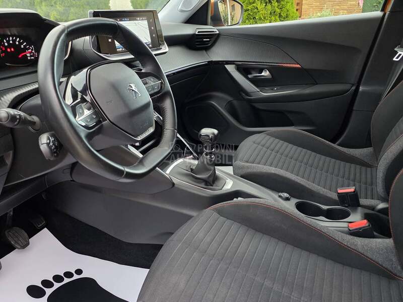 Peugeot 2008 1.2 puretech