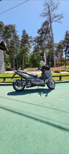 Gilera Nexus