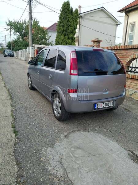Opel Meriva 