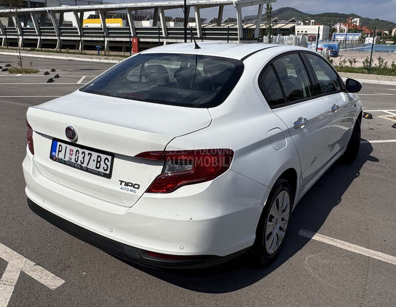 Fiat Tipo 