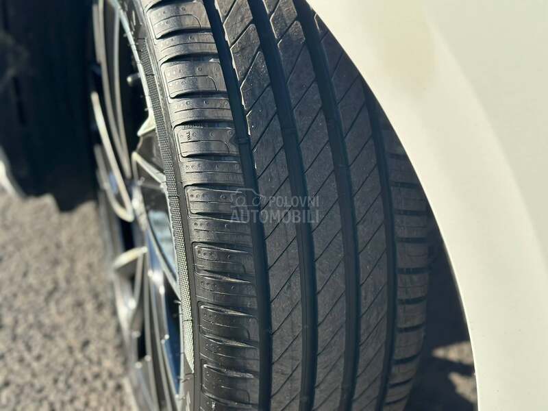 Volkswagen Golf 8 TDI/DSG/NOV