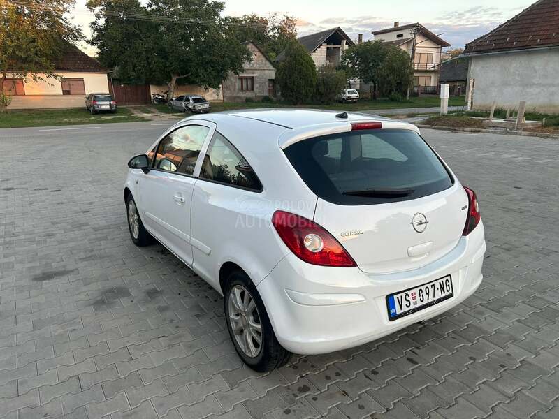 Opel Corsa D cdti